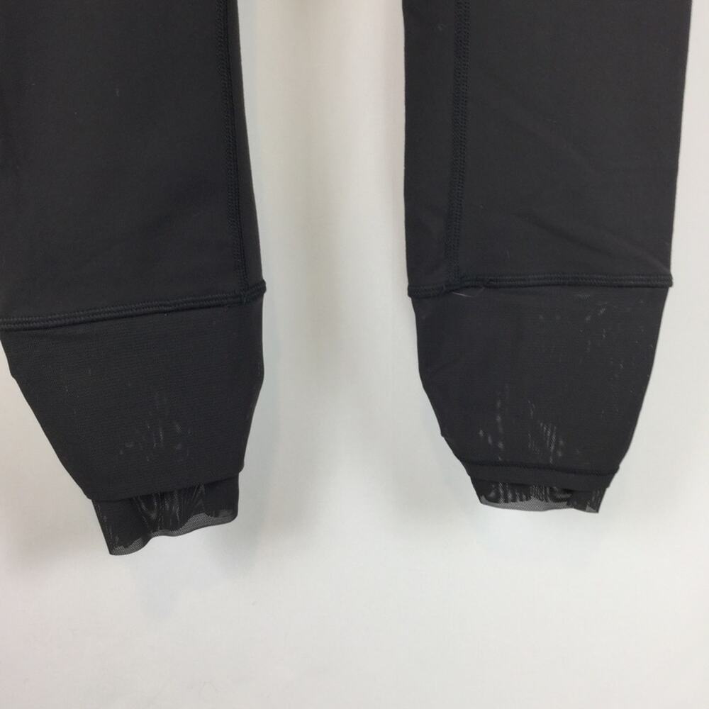 Lululemon Mesh Pant, size 4 - Picture 2 of 5